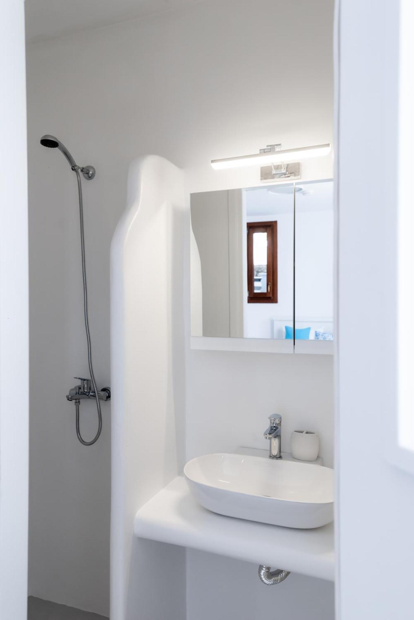Olive Tree Mykonos Town Semi-Basement Apartment ภายนอก รูปภาพ