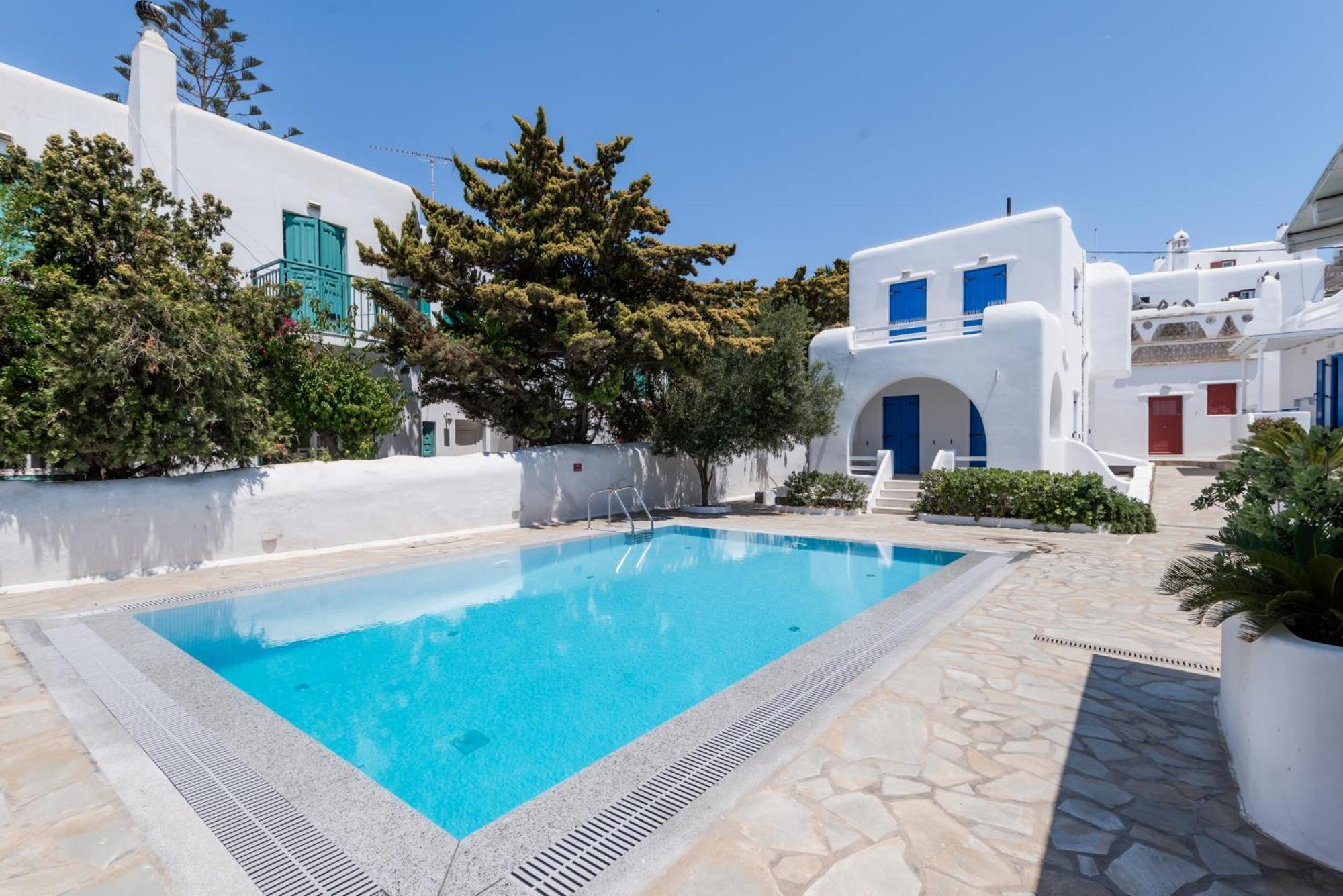 Olive Tree Mykonos Town Semi-Basement Apartment ภายนอก รูปภาพ